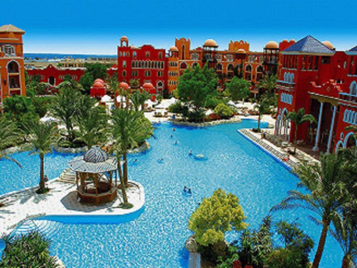The Grand Resort ฮูร์กาดา ภายนอก รูปภาพ The resort's main pool