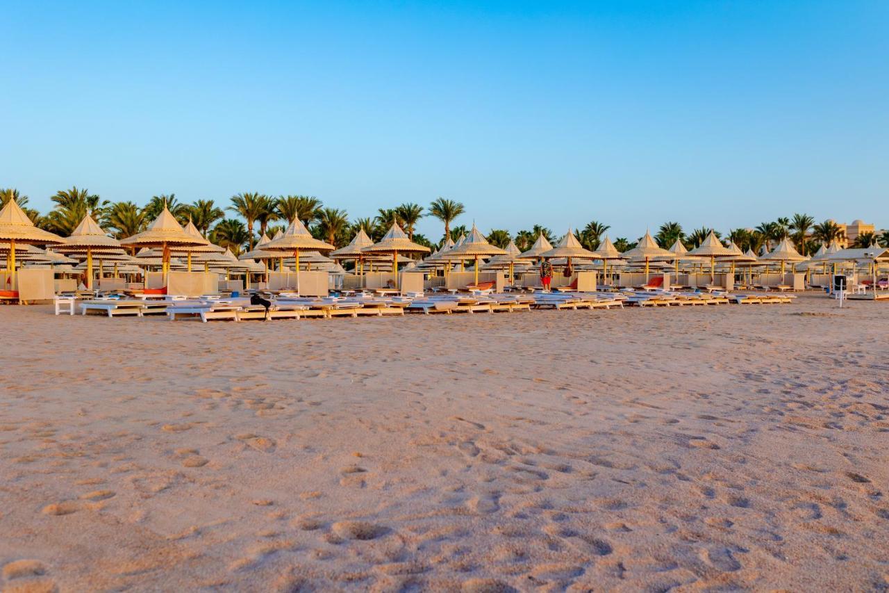The Grand Resort ฮูร์กาดา ภายนอก รูปภาพ El Alamein